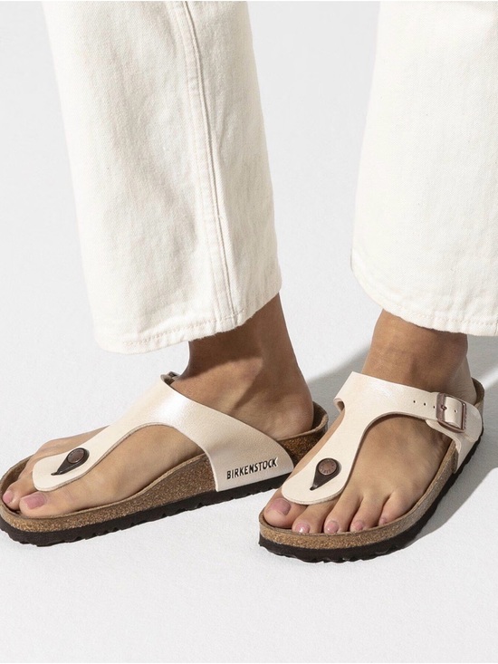 Birkenstock Shoes - Birkenstock Cream Gizeh Leather Thong Sandals